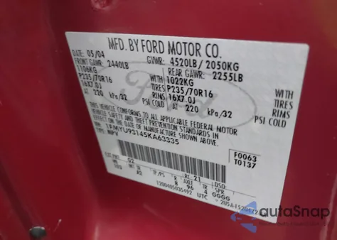 2005 Ford Escape Xlt z USA, uszkodzony, nr VIN 1FMYU93145KA63335